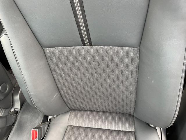 ノア S-Z 純正ナビ Bluetooth フルセグTV FM AM バックカメラ シートヒーター 電動リアゲート オットマン ETC2.0 純正フロアマット 純正アルミホイール 衝突被害軽減システム 純正LED(50枚目)