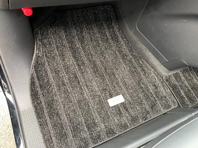 ノア S-Z 純正ナビ Bluetooth フルセグTV FM AM バックカメラ シートヒーター 電動リアゲート オットマン ETC2.0 純正フロアマット 純正アルミホイール 衝突被害軽減システム 純正LED(52枚目)