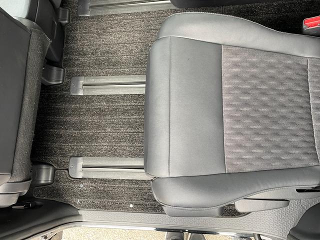 ノア S-Z 純正ナビ Bluetooth フルセグTV FM AM バックカメラ シートヒーター 電動リアゲート オットマン ETC2.0 純正フロアマット 純正アルミホイール 衝突被害軽減システム 純正LED(57枚目)