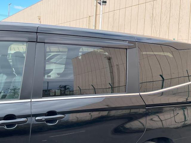 ノア S-Z 純正ナビ Bluetooth フルセグTV FM AM バックカメラ シートヒーター 電動リアゲート オットマン ETC2.0 純正フロアマット 純正アルミホイール 衝突被害軽減システム 純正LED(73枚目)