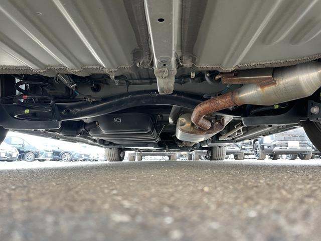 ノア S-Z 純正ナビ Bluetooth フルセグTV FM AM バックカメラ シートヒーター 電動リアゲート オットマン ETC2.0 純正フロアマット 純正アルミホイール 衝突被害軽減システム 純正LED(79枚目)