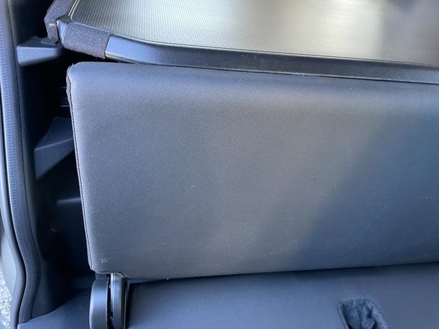 �y���z�K���o�[����X�́u�g�C�U��X�E�x�r�[�U��X����v�̂����ׂ�B�u�W���C�t���z���_����X����v�̓��H�����񂾖ڂ̑O�ł��I�݂Ȃ��܂̂��ԑI�т̂���`���������Ă��������I