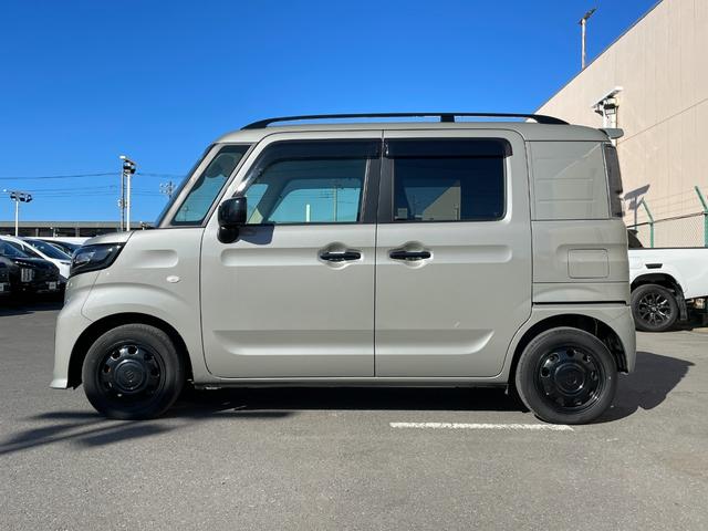 �y���z�K���o�[����X�́u�g�C�U��X�E�x�r�[�U��X����v�̂����ׂ�B�u�W���C�t���z���_����X����v�̓��H�����񂾖ڂ̑O�ł��I�݂Ȃ��܂̂��ԑI�т̂���`���������Ă��������I