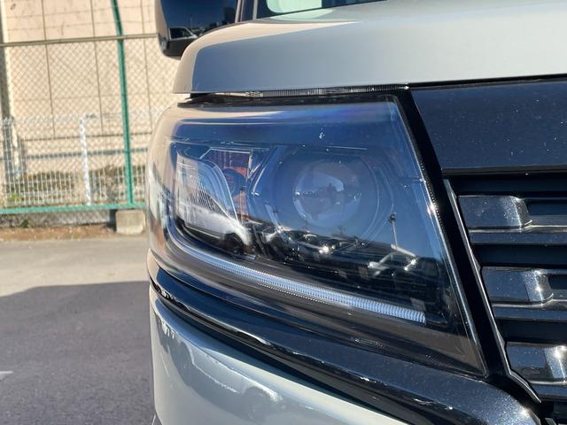 �y���z�K���o�[����X�́u�g�C�U��X�E�x�r�[�U��X����v�̂����ׂ�B�u�W���C�t���z���_����X����v�̓��H�����񂾖ڂ̑O�ł��I�݂Ȃ��܂̂��ԑI�т̂���`���������Ă��������I