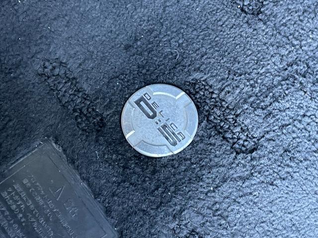 デリカＤ：５ Ｄ　パワーパッケージ　純正９インチナビ　フリップダウンモニター　両側パワースライドドア　前席シートヒーター　バックカメラ　クルーズコントロール　マッドガード　パドルシフト　純正１８インチＡＷ（43枚目）