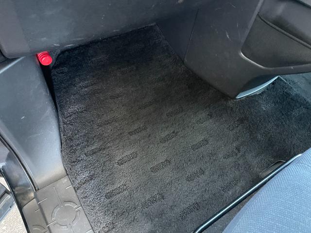 デリカＤ：５ Ｄ　パワーパッケージ　純正９インチナビ　フリップダウンモニター　両側パワースライドドア　前席シートヒーター　バックカメラ　クルーズコントロール　マッドガード　パドルシフト　純正１８インチＡＷ（51枚目）