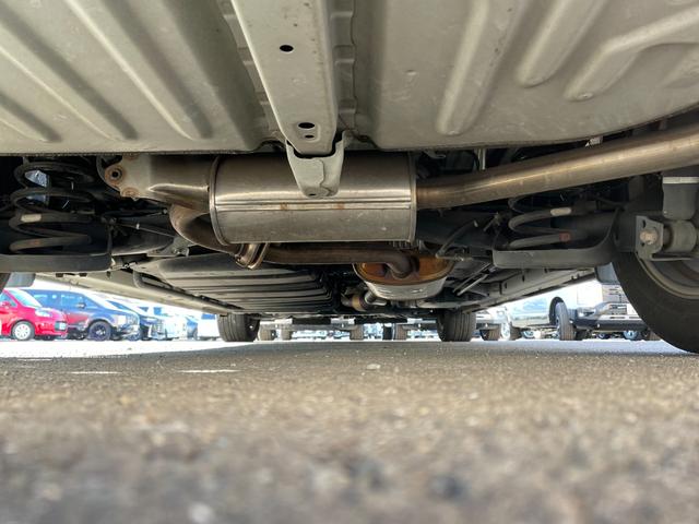 ヴォクシー ＺＳ　煌　純正フリップダウンモニター　純正１０インチナビ　ＢＴ　ＣＤ　ＤＶＤ　ＡＭ　ＦＭ　フルセグＴＶ　バックカメラ　両側パワースライドドア　衝突軽減装置　レーンキープアシスト　横滑り防止装置　前方ドラレコ（79枚目）