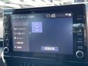 ハイブリッド　ダブルバイビー　９インチディスプレイオーディオ　バックカメラ　フルセグＴＶ　Ｂｌｕｅｔｏｏｔｈ　ヘッドアップディスプレイ　トヨタセーフティーセンス　　レーントレーシングアシスト　ブラインドスポットモニター　純正マット（23枚目）