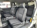 ベースグレード　４ＷＤ　純正ナビ　ＴＶ　ＣＤ／ＤＶＤ　Ｂｌｕｅｔｏｏｔｈ　バックモニター　クリアランスソナー　ＥＴＣ　ドライブレコーダー　横滑り防止措置　フォグランプ　ステアリングスイッチ　エアコン　電動格納ミラー（50枚目）