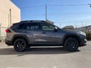 アドベンチャー　オフロードパッケージ　４ＷＤ　純正ディスプレーオーディオ　トヨタセーフティーセンス　全周囲カメラ　ＥＴＣ２．０　運転席パワーシート　ダウンヒルアシスト　純正フロアマット　ブラインドスポットモニター　電動パワーバックドア（68枚目）