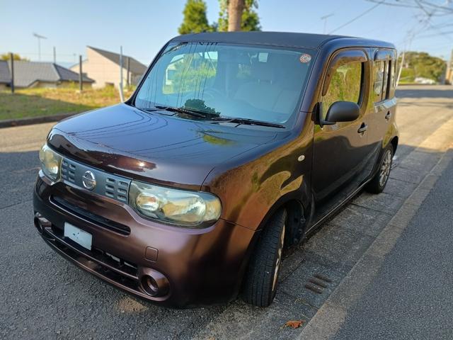 キューブ 15X Mセレクション 社外アルミ(スタッドレス履き)社外ナビ ドアバイザー 記録簿 スマートキー ETC 肘掛け バックカメラ ワンセグtv 無煙草臭 無事故(3枚目)