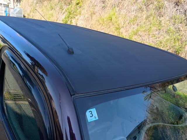 キューブ 15X Mセレクション 社外アルミ(スタッドレス履き)社外ナビ ドアバイザー 記録簿 スマートキー ETC 肘掛け バックカメラ ワンセグtv 無煙草臭 無事故(27枚目)