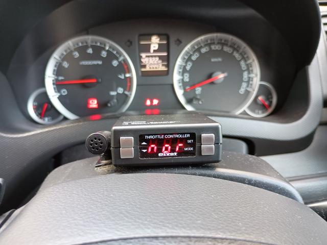 スイフト ＸＳ　社外ナビ　フルセグＴＶ　ＥＴＣ　ドライブレコーダー　バックモニター　クルーズコントロール　スロットルコントローラー　社外アルミホイール　電圧計　フォグランプ（19枚目）