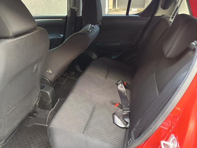 スイフト ＸＳ　社外ナビ　フルセグＴＶ　ＥＴＣ　ドライブレコーダー　バックモニター　クルーズコントロール　スロットルコントローラー　社外アルミホイール　電圧計　フォグランプ（29枚目）