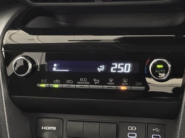 ヤリスクロス Ｇ　セーフティセンス　ＩＣＳ　ディスプレイオーディオ　バックカメラ　ＥＴＣ　ドライブレコーダー　クルーズコントロール　スマートキー　アルミホイール（7枚目）