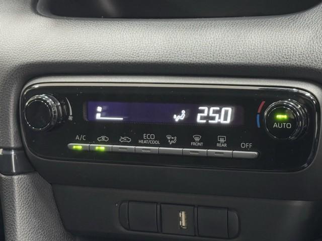 ヤリス ハイブリッドX セーフティセンス ディスプレイオーディオ バックカメラ ETC クルーズコントロール スマートキー(7枚目)