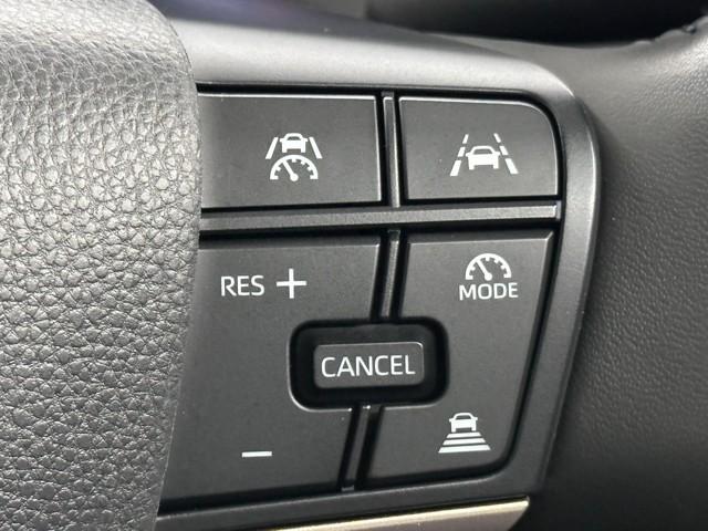 クラウンクロスオーバー Ｇレザーパッケージ　セーフティセンス　ＩＣＳ　ＢＳＭ　ディスプレイオーディオ　フルセグＴＶ　パノラミックビューモニター　ＥＴＣ２．０　クルーズコントロール　本革シート　シートエアコン　パワーシート　ＬＥＤヘッドライト（12枚目）