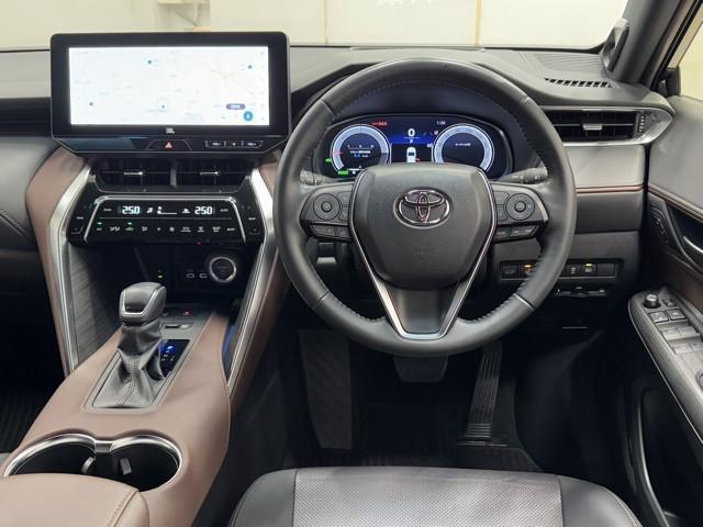 ハリアーハイブリッド Z レザーパッケージ セーフティセンス ICS BSM ナビ TV パノラミックビューモニター ETC2.0 ドラレコ 本革シート シートエアコン パワーシート パワーバックドア サンルーフ モデリスタ製フルエアロ(4枚目)