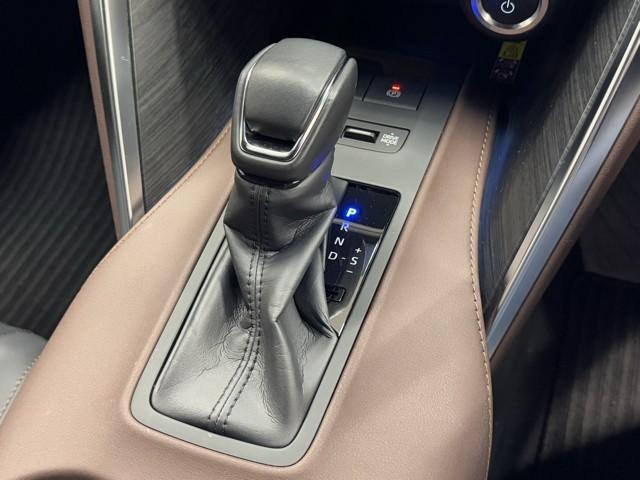 ハリアーハイブリッド Z レザーパッケージ セーフティセンス ICS BSM ナビ TV パノラミックビューモニター ETC2.0 ドラレコ 本革シート シートエアコン パワーシート パワーバックドア サンルーフ モデリスタ製フルエアロ(12枚目)