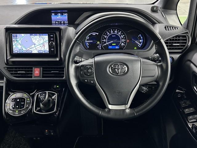 ノア ハイブリッドSi ダブルバイビー セーフティセンス ナビ フルセグTV CD/DVD再生 バックカメラ ETC2.0 ドライブレコーダー クルーズコントロール スマートキー シートヒーター 両側パワースライドドア LEDヘッドライト(4枚目)