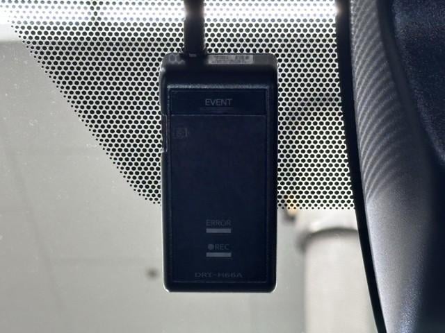 ノア ハイブリッドSi ダブルバイビー セーフティセンス ナビ フルセグTV CD/DVD再生 バックカメラ ETC2.0 ドライブレコーダー クルーズコントロール スマートキー シートヒーター 両側パワースライドドア LEDヘッドライト(12枚目)