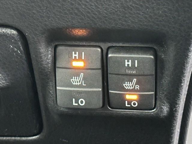 ノア ハイブリッドSi ダブルバイビー セーフティセンス ナビ フルセグTV CD/DVD再生 バックカメラ ETC2.0 ドライブレコーダー クルーズコントロール スマートキー シートヒーター 両側パワースライドドア LEDヘッドライト(15枚目)