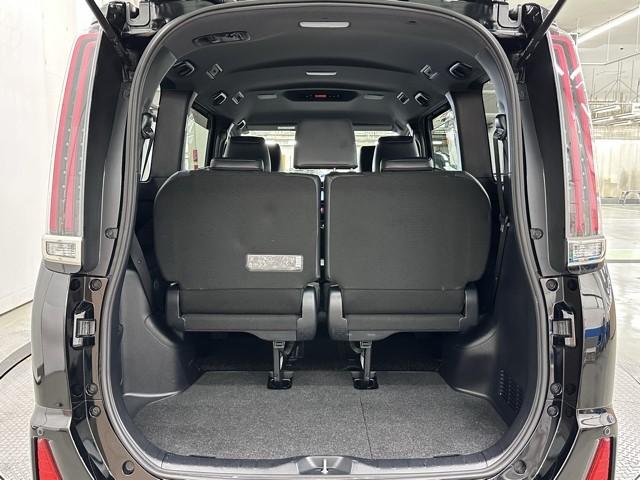 ノア ハイブリッドSi ダブルバイビー セーフティセンス ナビ フルセグTV CD/DVD再生 バックカメラ ETC2.0 ドライブレコーダー クルーズコントロール スマートキー シートヒーター 両側パワースライドドア LEDヘッドライト(18枚目)