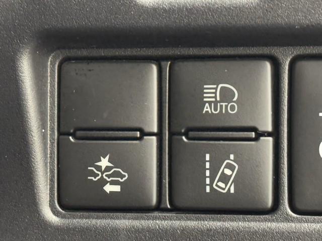 ヴォクシー ハイブリッドZS セーフティセンス ナビ フルセグTV バックカメラ ETC 前後ドライブレコーダー クルーズコントロール スマートキー シートヒーター 左側パワースライドドア LEDヘッドライト アルミホイール(13枚目)