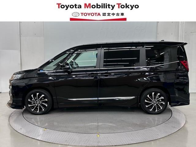 ノア ハイブリッドS-Z セーフティセンス ICS BSM 後席モニター ナビ TV CD/DVD再生 バックカメラ ETC2.0 ドラレコ シートヒーター 両側パワースライドドア パワーバックドア モデリスタ製フルエアロ(3枚目)