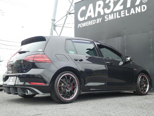 ゴルフＧＴＩ ベースグレード　後期／テクノロジーパッケージ／新品１８インチＲＭＰアルミタイヤ／Ｈ＆Ｒロ－ダウン／Ｆｌｏｗ　Ｄｅｓｉｇｎディフューザー／Ａｐｐｌｅ　ＣａｒＰｌａｙ／フルセグ／ＤＶＤ再生／バックカメラ／ビルトインＥＴＣ（2枚目）