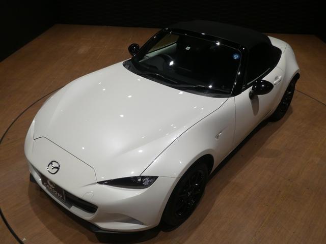 ロードスター Ｓスペシャルパッケージ　後期／６速マニュアル／禁煙車／純正ナビ／バックカメラ／地デジフルセグ／　Ａｐｐｌｅ　ＣａｒＰｌａｙ／ＣＤ／ＤＶＤ再生／ビルトインＥＴＣ／ブラインドスポットモニター／衝突軽減ブレーキ装備／シ－トヒ－ター（7枚目）