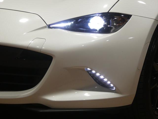 ロードスター Ｓスペシャルパッケージ　後期／６速マニュアル／禁煙車／純正ナビ／バックカメラ／地デジフルセグ／　Ａｐｐｌｅ　ＣａｒＰｌａｙ／ＣＤ／ＤＶＤ再生／ビルトインＥＴＣ／ブラインドスポットモニター／衝突軽減ブレーキ装備／シ－トヒ－ター（25枚目）