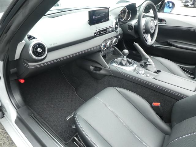 ロードスター Ｓレザーパッケージ　後期型／ワンオ－ナ－／禁煙車／オートエグゼロ－ダウンサス／Ｗｅｄｓ１６インチアルミ／柿本マフラ－／黒革／ＢＯＳＥ／地デジフルセグテレビ／バックカメラ／Ａｌｅｘａ／ＣａｒＰｌａｙ／エアログレーメタリック（9枚目）