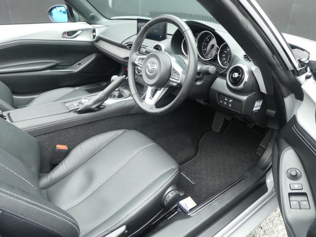 ロードスター Ｓレザーパッケージ　後期型／ワンオ－ナ－／禁煙車／オートエグゼロ－ダウンサス／Ｗｅｄｓ１６インチアルミ／柿本マフラ－／黒革／ＢＯＳＥ／地デジフルセグテレビ／バックカメラ／Ａｌｅｘａ／ＣａｒＰｌａｙ／エアログレーメタリック（12枚目）