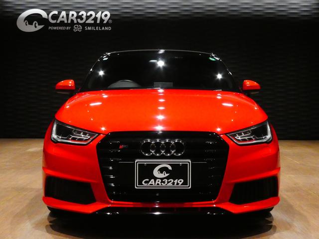 Ｓ１スポーツバック クワトロリミテッドエディション　限定９０台／コントラストルーフ／ナッパレザー／ＫＷ車高調／ＭＭＩ／バックカメラ／フルセグ／Ｓ１レッドキャリパー／カラーシートバック・コンソール／Ｒウィング／同色ドアミラー／マットブラック１８インチＡＷ（3枚目）