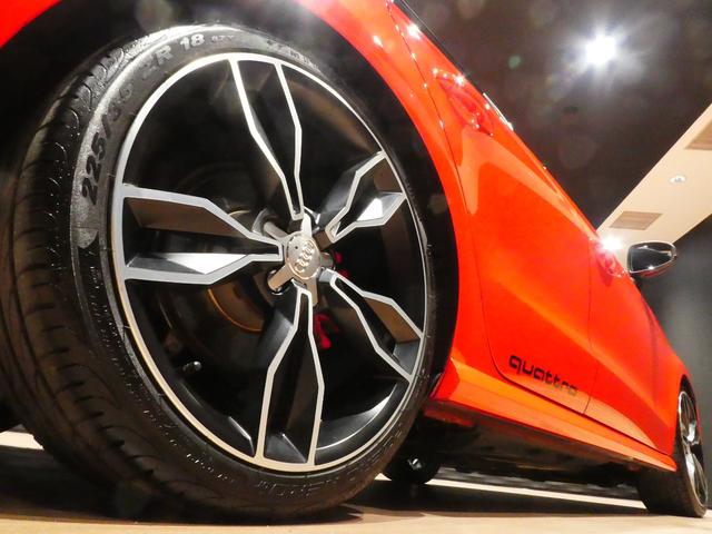 Ｓ１スポーツバック クワトロリミテッドエディション　限定９０台／コントラストルーフ／ナッパレザー／ＫＷ車高調／ＭＭＩ／バックカメラ／フルセグ／Ｓ１レッドキャリパー／カラーシートバック・コンソール／Ｒウィング／同色ドアミラー／マットブラック１８インチＡＷ（37枚目）