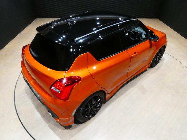 スイフトスポーツ ベースグレード ワンオーナー/禁煙車/新品取付Weds17インチアルミ/フルエアロ/ブリッツ車高調/ル-フブラック/ケンウッドナビ/バックカメラ/地デジフルセグテレビ/LEDヘッドライト/DVD再生/ビルトインETC(8枚目)