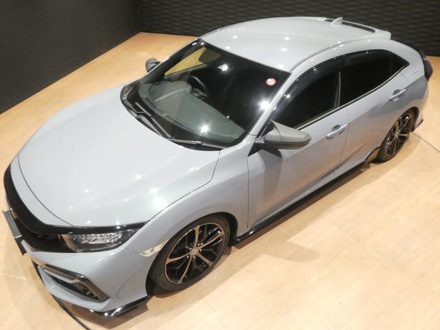 シビック ハッチバック　後期型／ソニックグレーパール／新品タイヤ取付済／ブリッツ車高調／６速ＭＴ／Ｂｌｕｅｔｏｏｔｈ対応純正ナビ／バックカメラ／ビルトインＥＴＣ２．０／ＬＥＤヘッドライト・フォグライト／フロントパワーシート（7枚目）