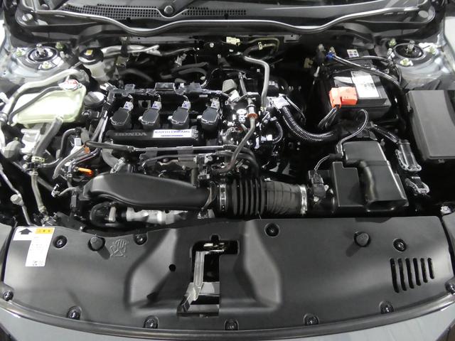 シビック ハッチバック　後期型／ソニックグレーパール／新品タイヤ取付済／ブリッツ車高調／６速ＭＴ／Ｂｌｕｅｔｏｏｔｈ対応純正ナビ／バックカメラ／ビルトインＥＴＣ２．０／ＬＥＤヘッドライト・フォグライト／フロントパワーシート（48枚目）