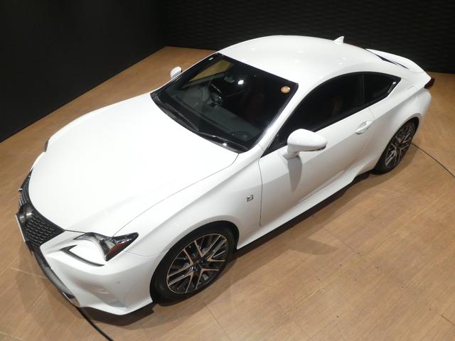 コーティング部門にて自慢のガラスコーティングやフィルム施工なども承っております♪（施工証明書付）とても好評ですので、是非この機会に施工してみては？？詳細はスタッフまでいつでもお問い合わせください♪