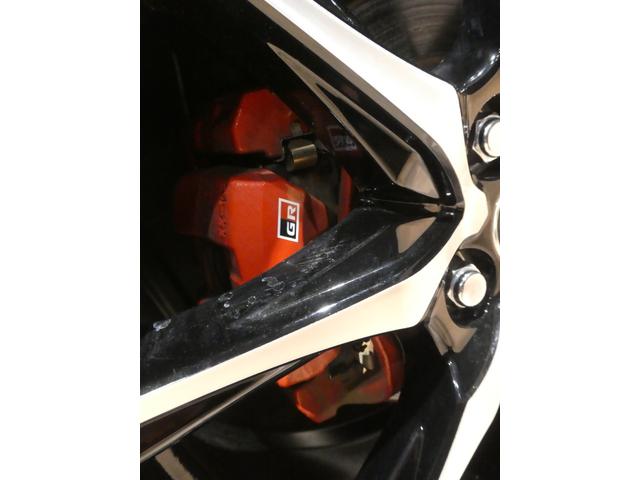 アクア ＧＲスポーツ　ＧＲ専用フロント・リアバンパ－／１７インチアルミ／レッドキャリパ－／ハ－フレザ－スポ－ティシ－ト／ディスプレイオ－ディオ／Ａｐｐｌｅ　ＣａｒＰｌａｙ／トヨタセーフティセンス／ビルトインＥＴＣ／ＬＥＤ（31枚目）