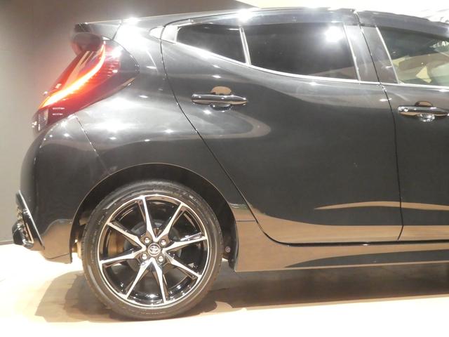 アクア ＧＲスポーツ　ＧＲ専用フロント・リアバンパ－／１７インチアルミ／レッドキャリパ－／ハ－フレザ－スポ－ティシ－ト／ディスプレイオ－ディオ／Ａｐｐｌｅ　ＣａｒＰｌａｙ／トヨタセーフティセンス／ビルトインＥＴＣ／ＬＥＤ（41枚目）