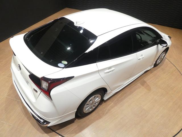 プリウス Ｓ　モデリスタＴＹＰＥフルエアロ／ストラーダナビ／バックカメラ／Ｂｌｕｅｔｏｏｔｈオーディオ／レ－ダ－クル－ズコントロール／ビルトインＥＴＣ／ＬＥＤヘッドライト／トヨタセーフティセンス／セルスタードラレコ（8枚目）