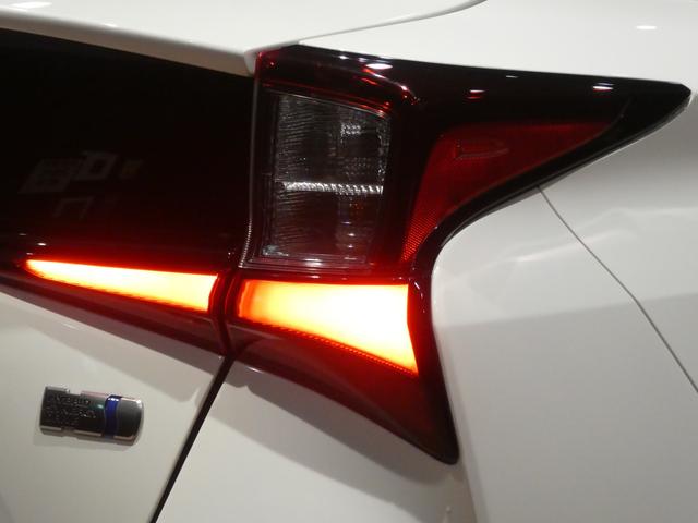 プリウス Ｓ　モデリスタＴＹＰＥフルエアロ／ストラーダナビ／バックカメラ／Ｂｌｕｅｔｏｏｔｈオーディオ／レ－ダ－クル－ズコントロール／ビルトインＥＴＣ／ＬＥＤヘッドライト／トヨタセーフティセンス／セルスタードラレコ（44枚目）