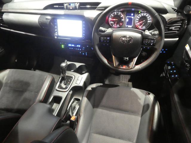 ハイラックス Ｚ　ＧＲスポーツ　ワンオーナー／禁煙車／全周囲カメラ／ＴＲＤハードトノカバー／ベッドライナ－／フロント・サイドカメラ／前後ドラレコ／ハーフレザーＰシート／ＬＥＤヘッド・フォグライト／ＥＴＣ２．０／ＤＡＣ／リアデフロック（11枚目）