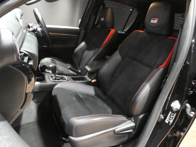 ハイラックス Ｚ　ＧＲスポーツ　ワンオーナー／禁煙車／全周囲カメラ／ＴＲＤハードトノカバー／ベッドライナ－／フロント・サイドカメラ／前後ドラレコ／ハーフレザーＰシート／ＬＥＤヘッド・フォグライト／ＥＴＣ２．０／ＤＡＣ／リアデフロック（17枚目）