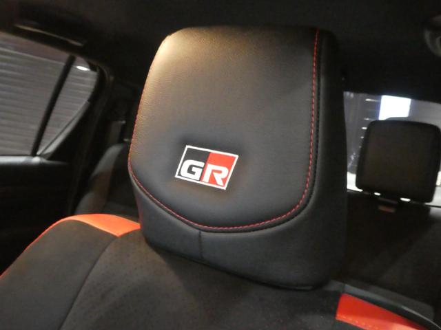 ハイラックス Ｚ　ＧＲスポーツ　ワンオーナー／禁煙車／全周囲カメラ／ＴＲＤハードトノカバー／ベッドライナ－／フロント・サイドカメラ／前後ドラレコ／ハーフレザーＰシート／ＬＥＤヘッド・フォグライト／ＥＴＣ２．０／ＤＡＣ／リアデフロック（20枚目）