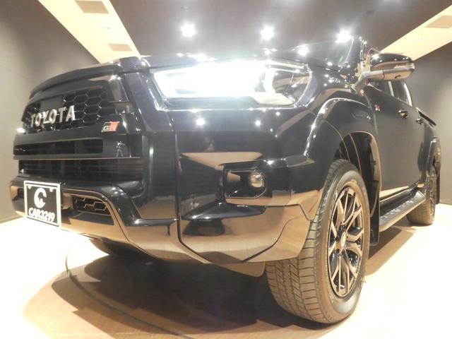 ハイラックス Ｚ　ＧＲスポーツ　ワンオーナー／禁煙車／全周囲カメラ／ＴＲＤハードトノカバー／ベッドライナ－／フロント・サイドカメラ／前後ドラレコ／ハーフレザーＰシート／ＬＥＤヘッド・フォグライト／ＥＴＣ２．０／ＤＡＣ／リアデフロック（27枚目）