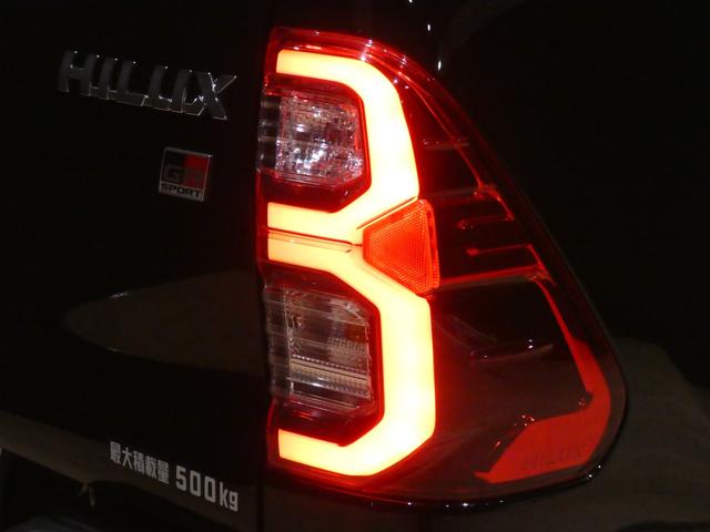 ハイラックス Ｚ　ＧＲスポーツ　ワンオーナー／禁煙車／全周囲カメラ／ＴＲＤハードトノカバー／ベッドライナ－／フロント・サイドカメラ／前後ドラレコ／ハーフレザーＰシート／ＬＥＤヘッド・フォグライト／ＥＴＣ２．０／ＤＡＣ／リアデフロック（48枚目）