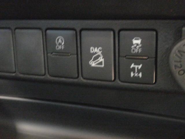 ハイラックス Ｚ　ＧＲスポーツ　ワンオーナー／禁煙車／全周囲カメラ／ＴＲＤハードトノカバー／ベッドライナ－／フロント・サイドカメラ／前後ドラレコ／ハーフレザーＰシート／ＬＥＤヘッド・フォグライト／ＥＴＣ２．０／ＤＡＣ／リアデフロック（63枚目）